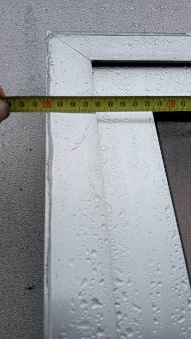 Porta toda em vidro com fechadura