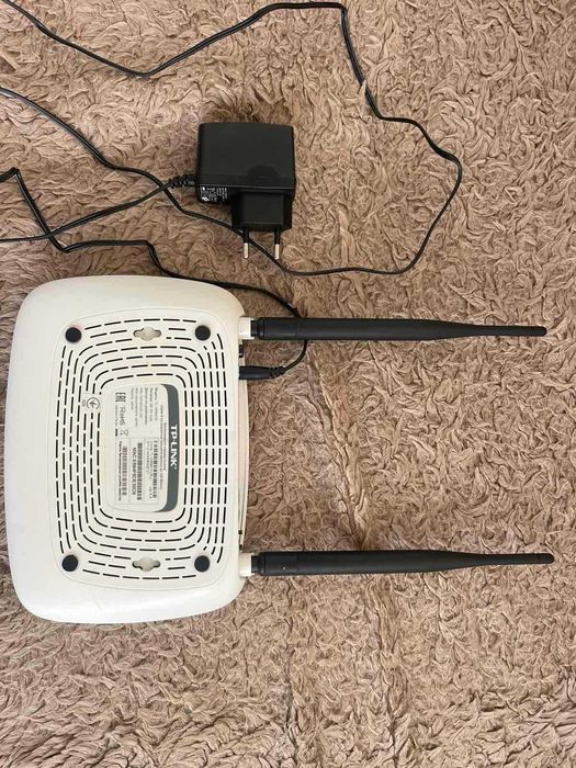 Маршрутизатор TP-Link TL-WR841