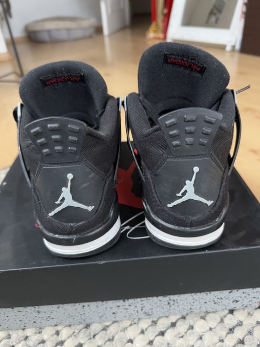 Jordan 4