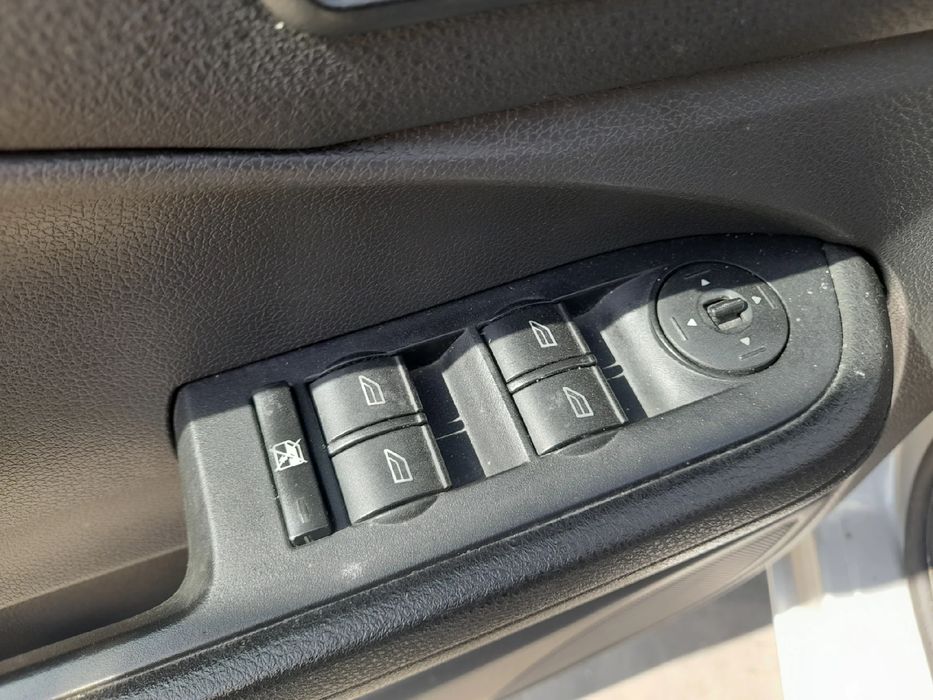 Para peças FORD C-Max (DM2)