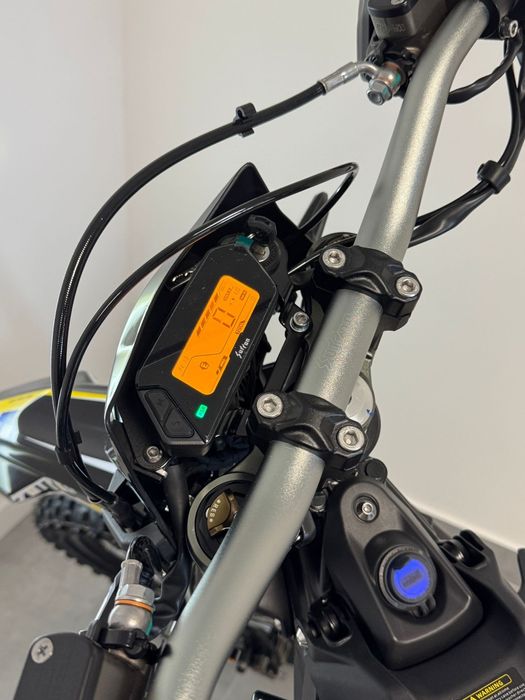 SurRon Ultra Bee R / T 2024 wyprzedaż, Polska dystrybucja