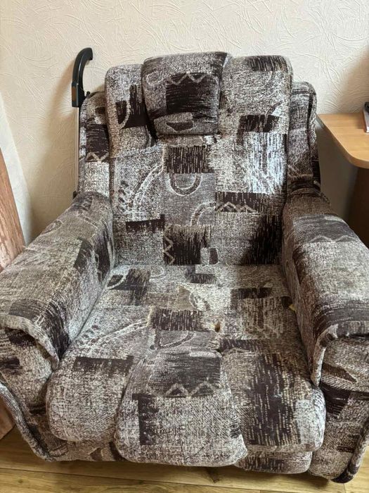 Продам два крісла, можливий торг