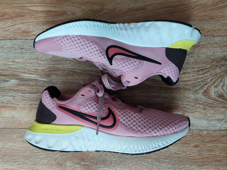 Кроссовки Nike Renew Run 2