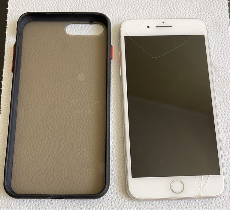 Urzywany Iphone 8 Plus, akum.75 %, więcej po telefonu.
