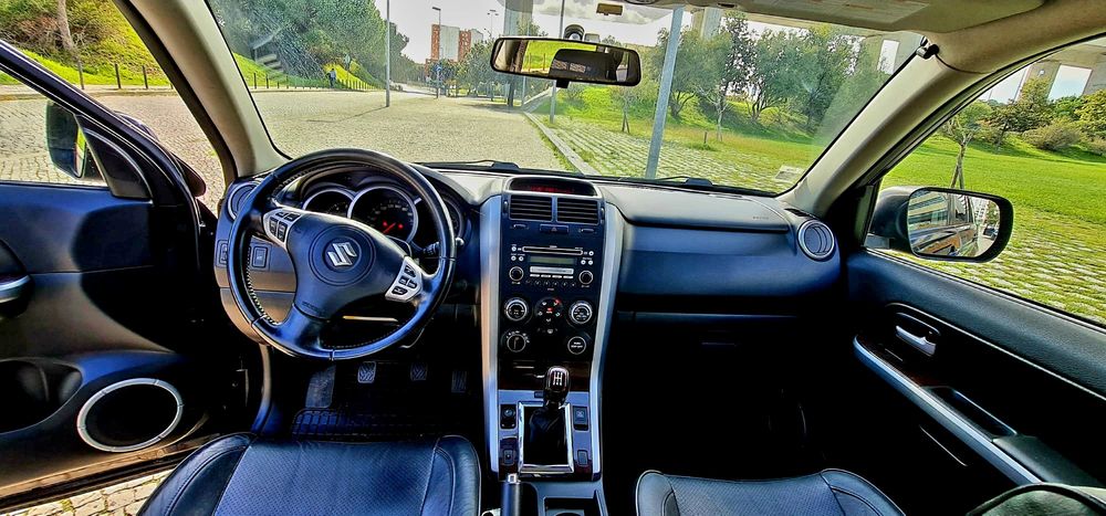 Suzuki Grand Vitara 1.9 DDiS 4x4 (129 cv) | Apenas 153.300 km | 2006