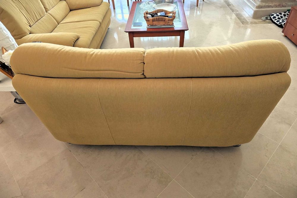 Conjunto 2 Sofás como novos