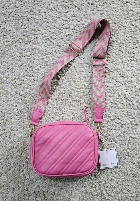 Różowa torebka crossbody Shiraleah Chicago piękna