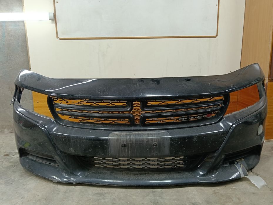 Dodge Charger бампер