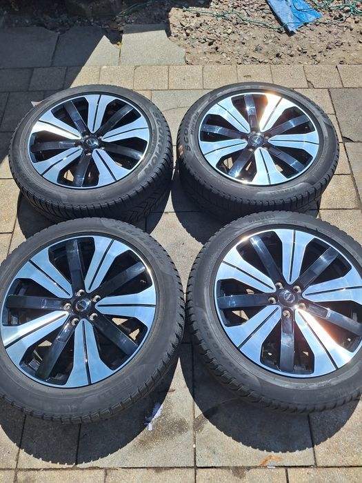 Koła zimowe Volvo EX 40 19 cali 5x108