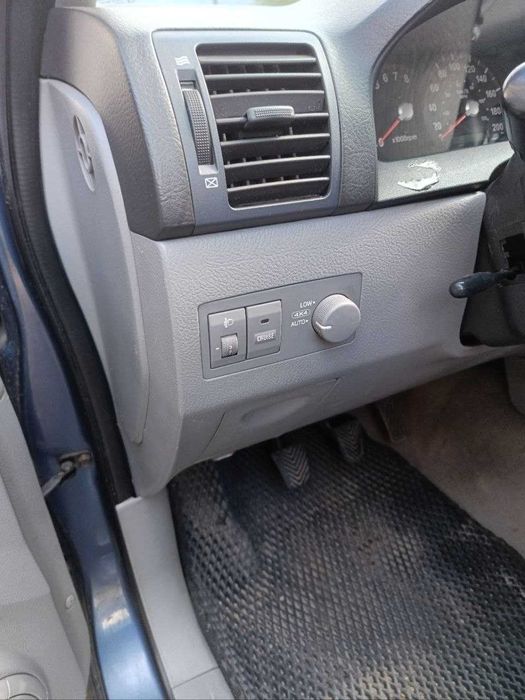 Продам KIA Sorento 2.4 2005