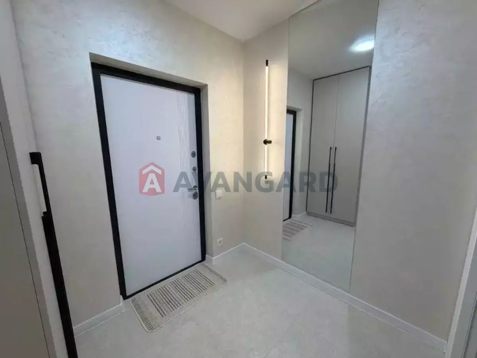Продам 1 кімн. квартиру, 46 м2, цегла, Брама 68 000 $