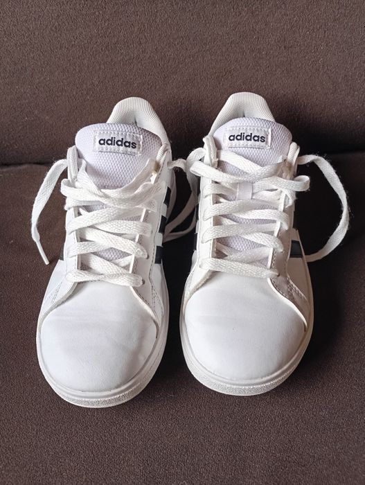 Кроссовки Adidas