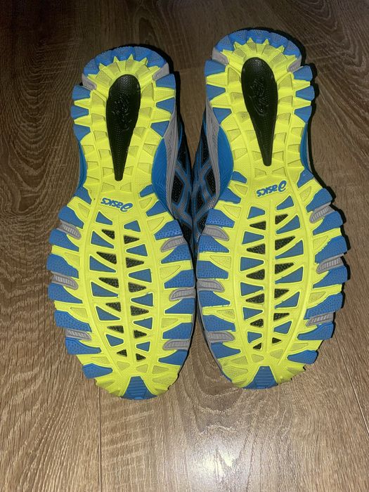 Кросівки Asics Gel-FujiAttack 2