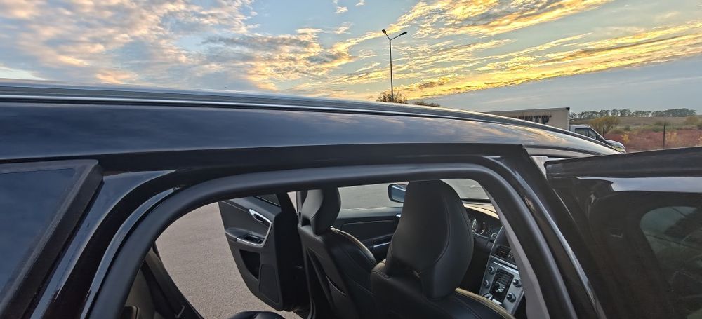 Продам Volvo xc60  т5