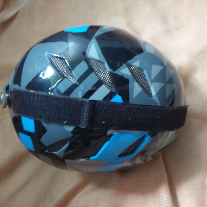 Fajny kask Go Sport 52-55 z Irokezem