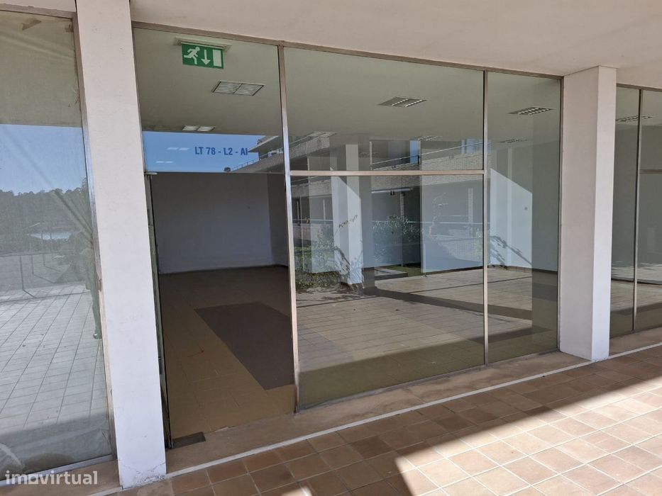 Quinta da Barca - Escritorio com 101 m2