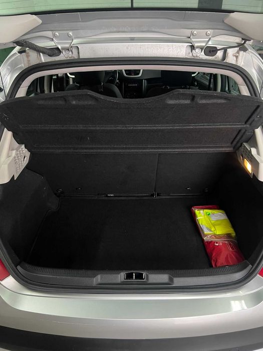 Peugeot 207 1.4 Gasolina RESERVADO