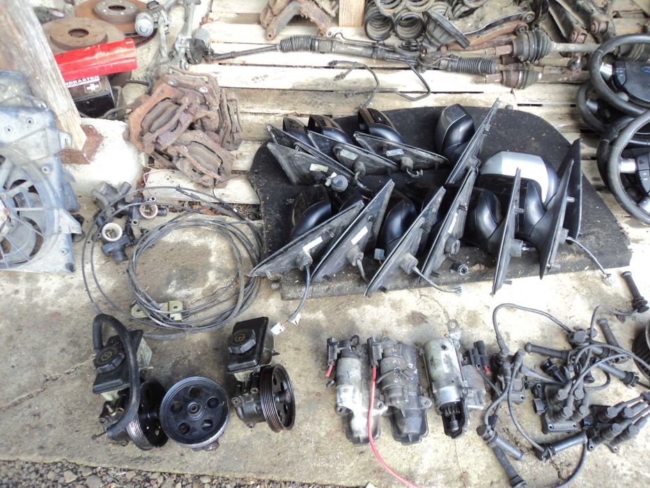 Ford Мондео 3 розборка телевізор окуляр решотка Форд