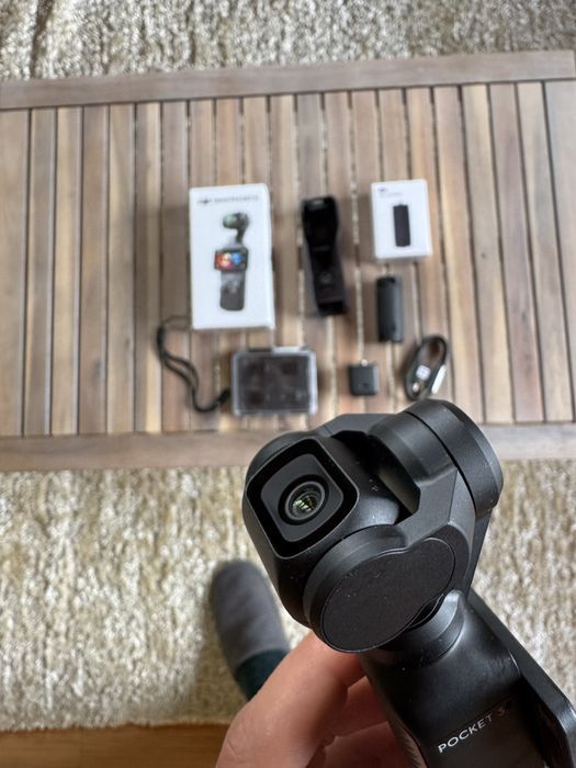 Câmara DJI Osmo Pocket 3 (com DJI care)