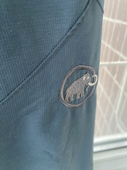 Трекинговые штаны бренда Mammut