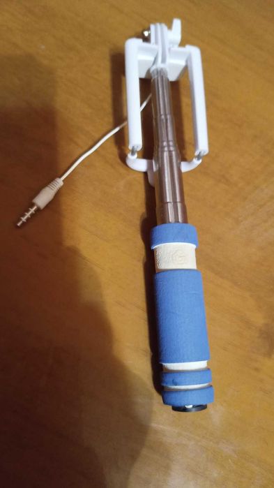 Селфи-палка ( монопод )