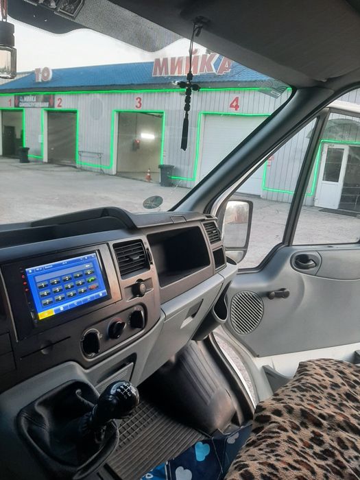 Продам бус Форд Транзіт двохкатковий