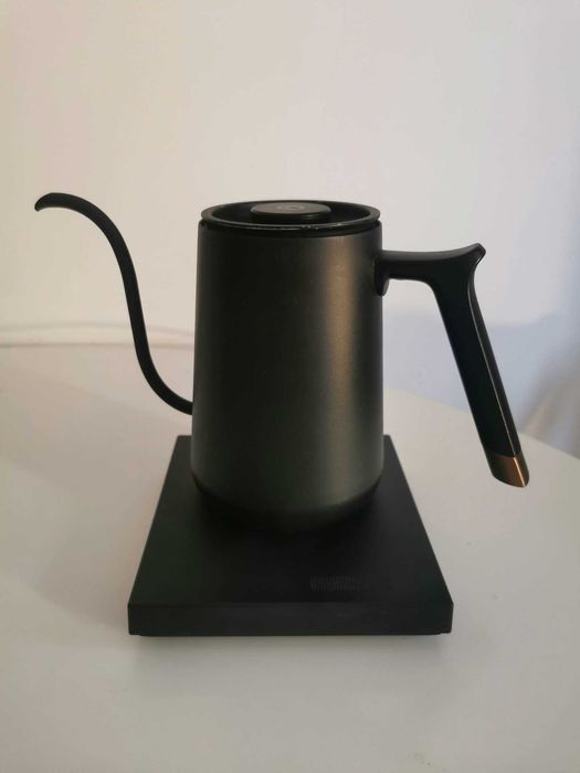 Timemore Fish Smart Electric Pour-Over Kettle 600 ml - czarny