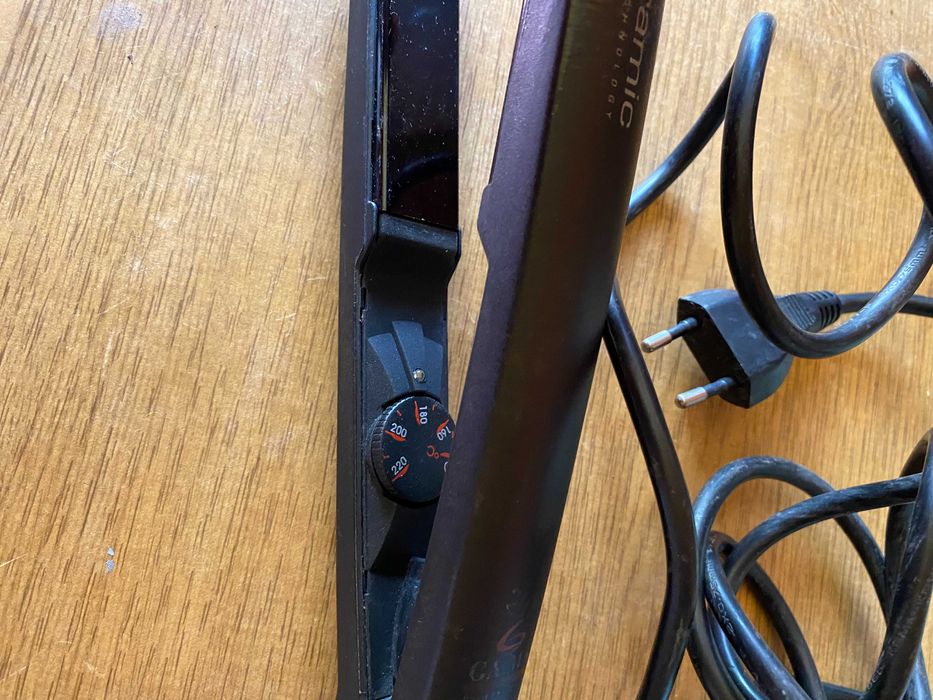 Продам італійський профессійний випрямляч волосся GA.MA.