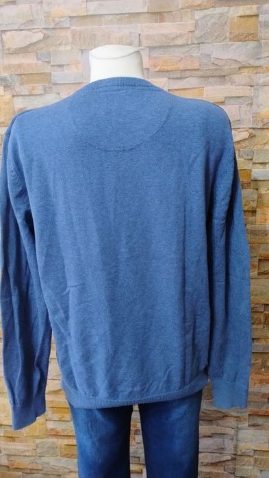 Męski bawełniany sweterek w serek rozmiar M