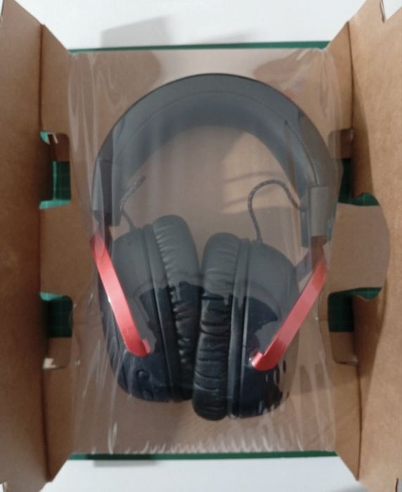 HyperX Cloud III Wireless Gaming Headset - NEW478179664824248323