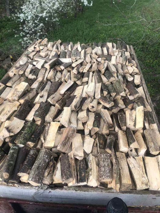 Дрова сухі колені,рубані,колоті дуб граб  доставка