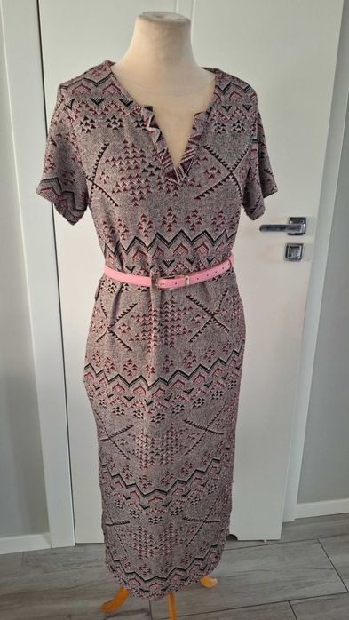 sukienka na zime z paskiem roz46/48