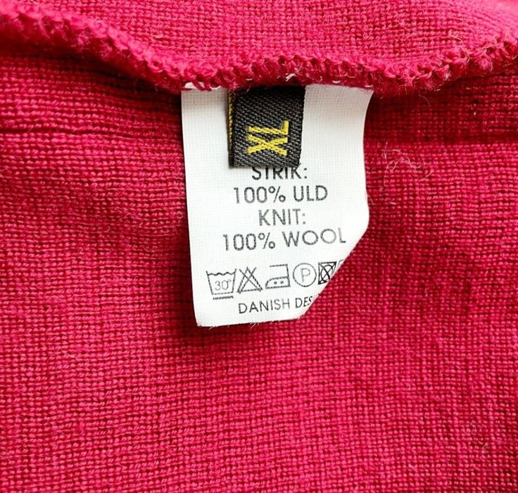 Carla du nord sweter damski XL
100%wełna
Rozmiar:XL 
Kolor:bordowy we