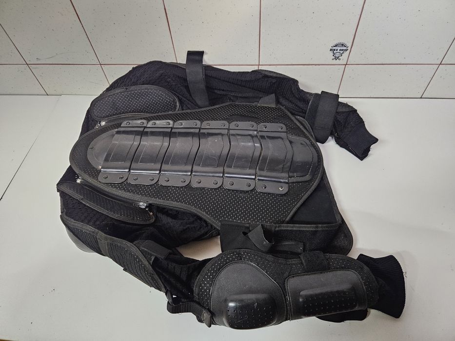 Colete integral protecção