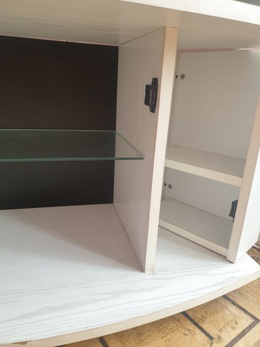 Тумбочка на колесиках, самовивіз