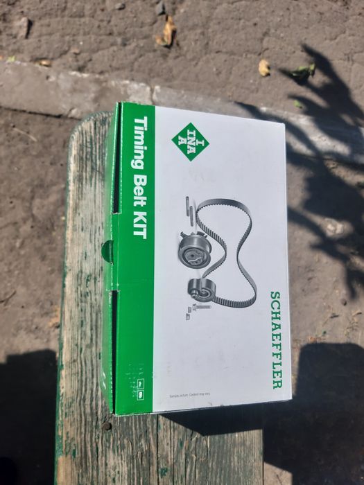 Комплект ГРМ (ремень, ролик) на Citroen Xsara Picasso 1.8 16v