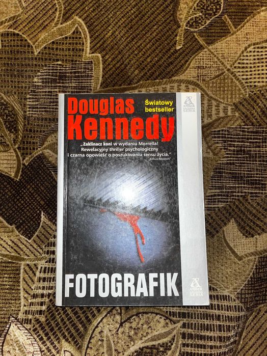 Fotografik 
Douglas Kennedy