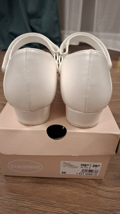 Pantofelki buty komunijne 35 wygodne