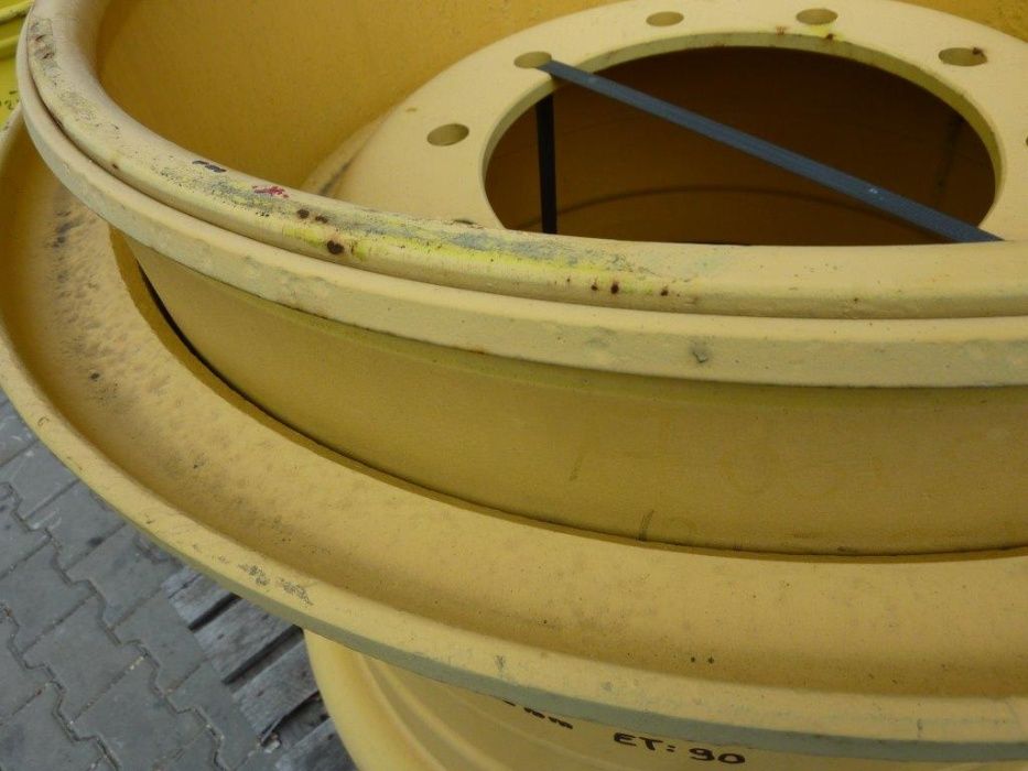 Felga używana 17.00x25 10x335 ET90 800zł D12