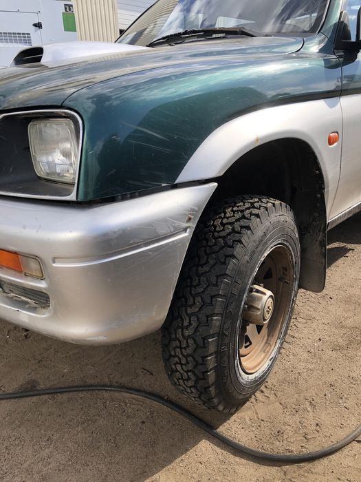 215/70-16 АТ шини резина грязь/асфальт