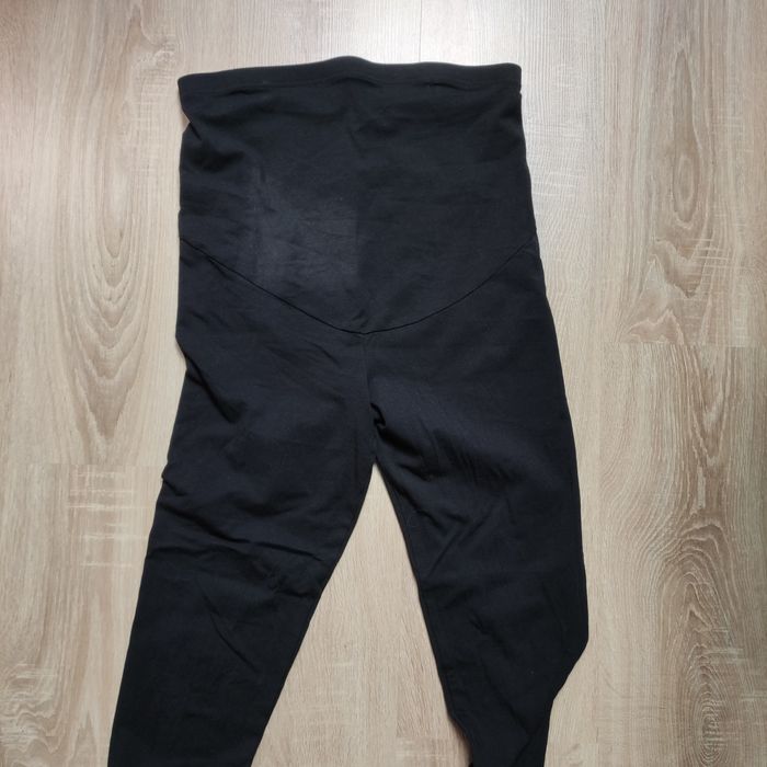 Jeansy ciążowe marki H&M