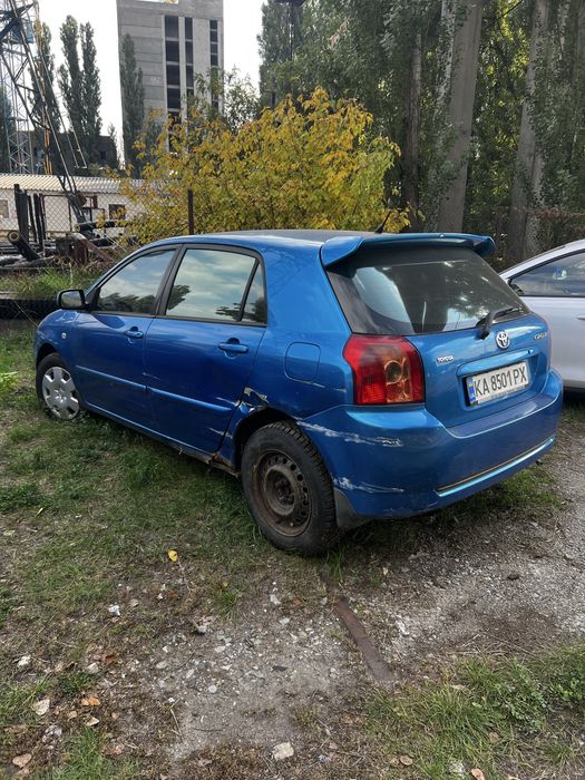 Toyota Corolla 2006 (E120) Рестайлінг • 1.6 Бензин • Надійний хетчбек