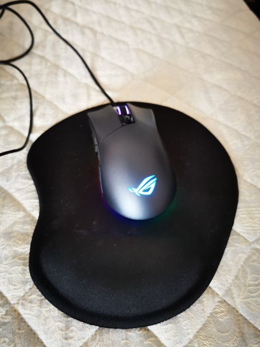 Portátil ASUS rog+ mala transporte+ rato asus