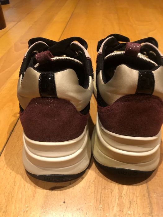 Ténis LUI.JO cor bege/bordeaux/ dourado. Tamanho 37