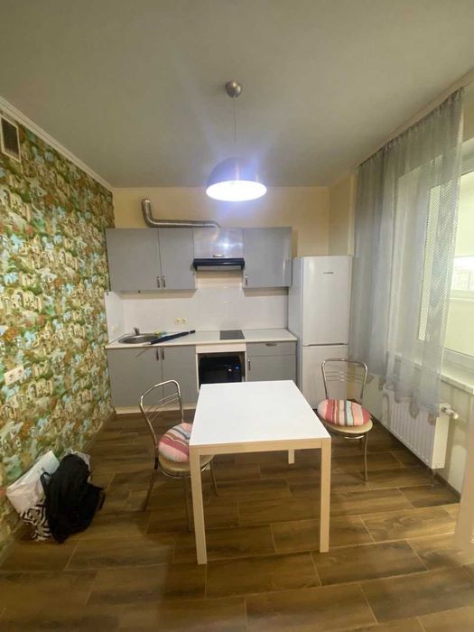 Оренда 1 кімнатної квартири п-т. Академіка Глушкова 9Д метро Іподром, Теремки, студія, генератор на все