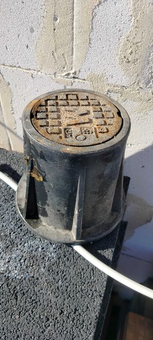 Skrzynka nawiertki studzienka