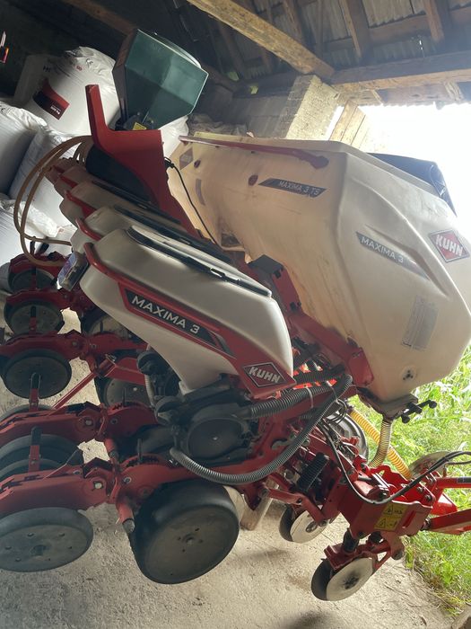 Kuhn Maxima 3 TS monosem amozone