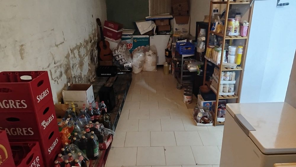 Café/ bar para arrendar - CADAVAL