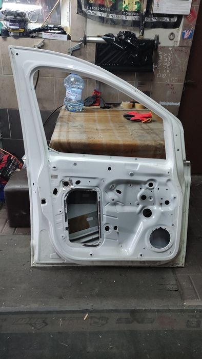 Drzwi lewy przód VW Caddy IV
