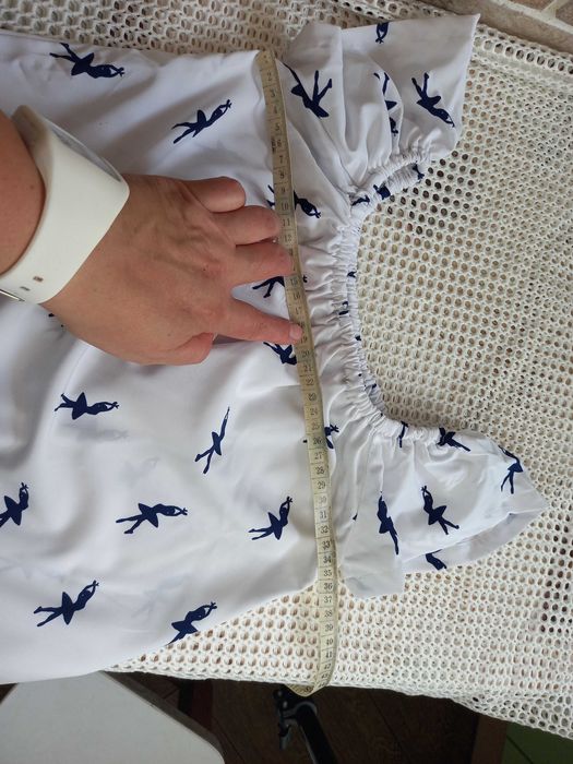 Легусенькая блузочка для девочки 7-8 лет